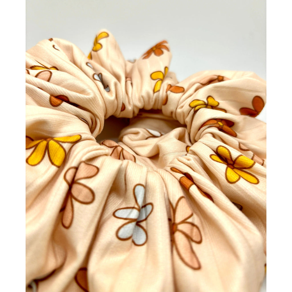 Retro Flower Summer Ribbed Scrunchie