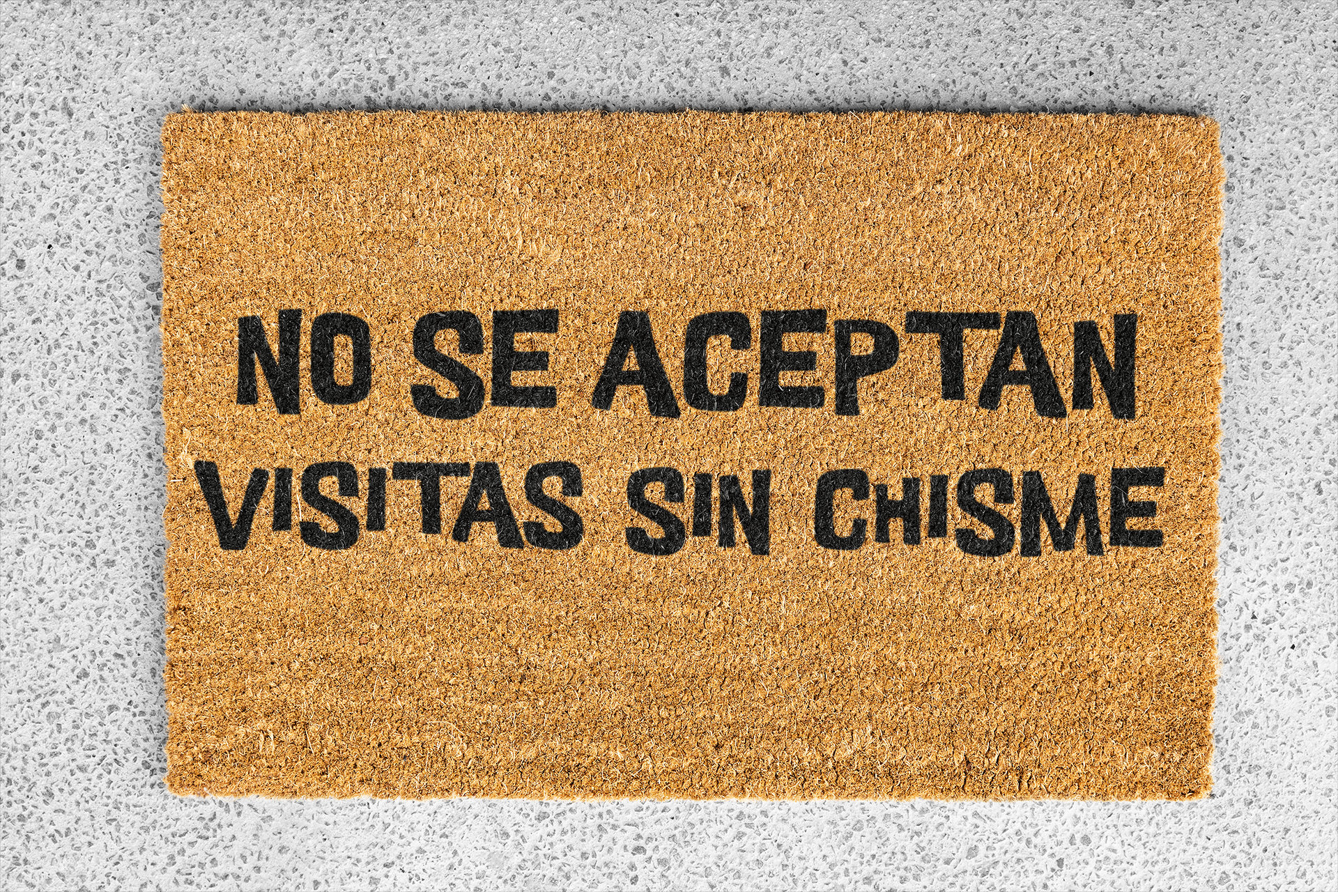 No Se Aceptan Visitas Sin Chisme Funny Non-Slip Doormat | Home Decor For Latinos | 18" x 30"