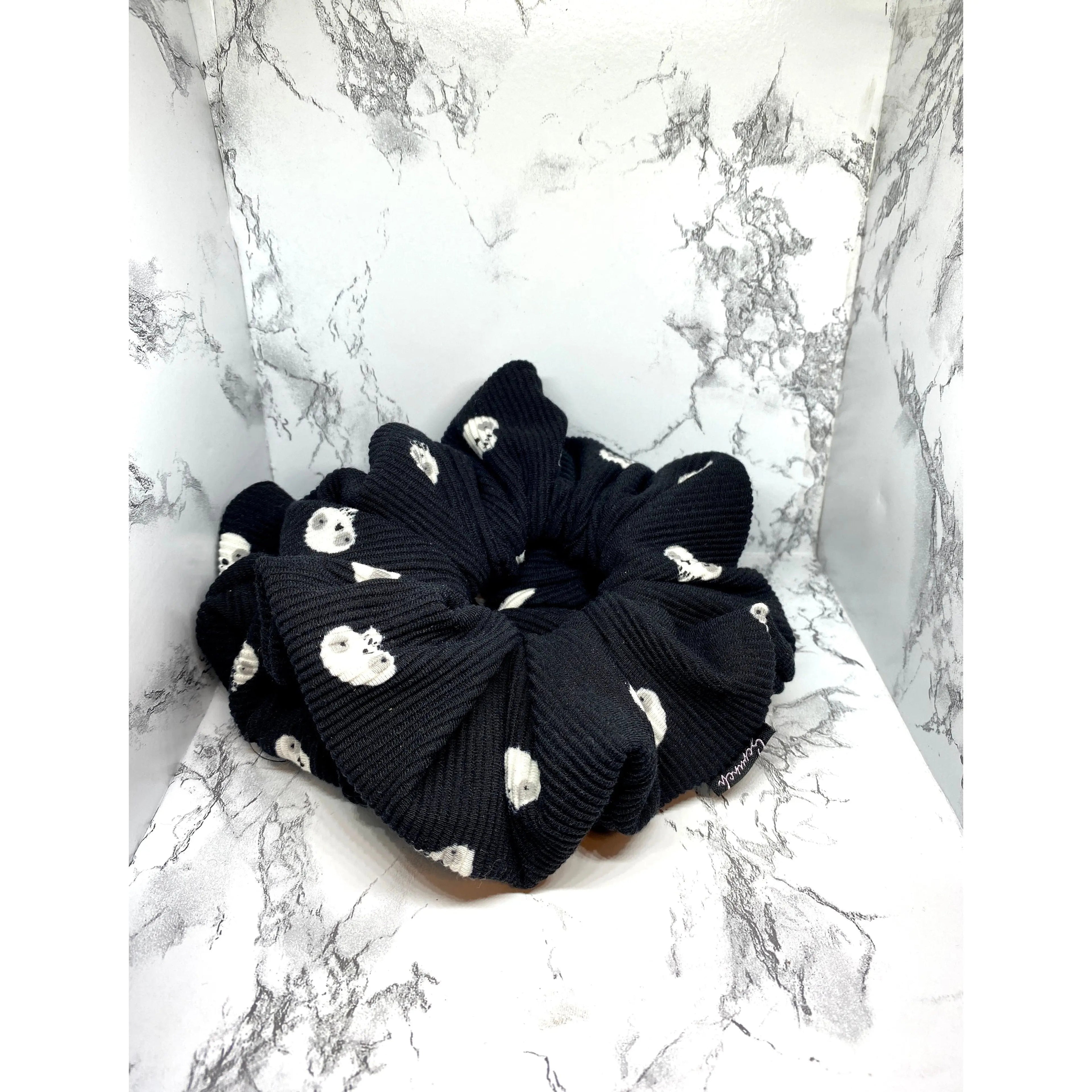 Black Skulls Halloween Ribbed Scrunchie