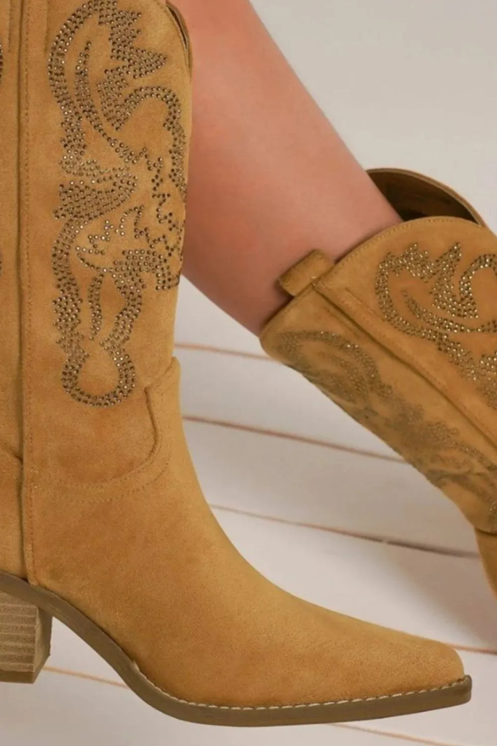 Fashion Rhinestone Detail Point Toe Boots