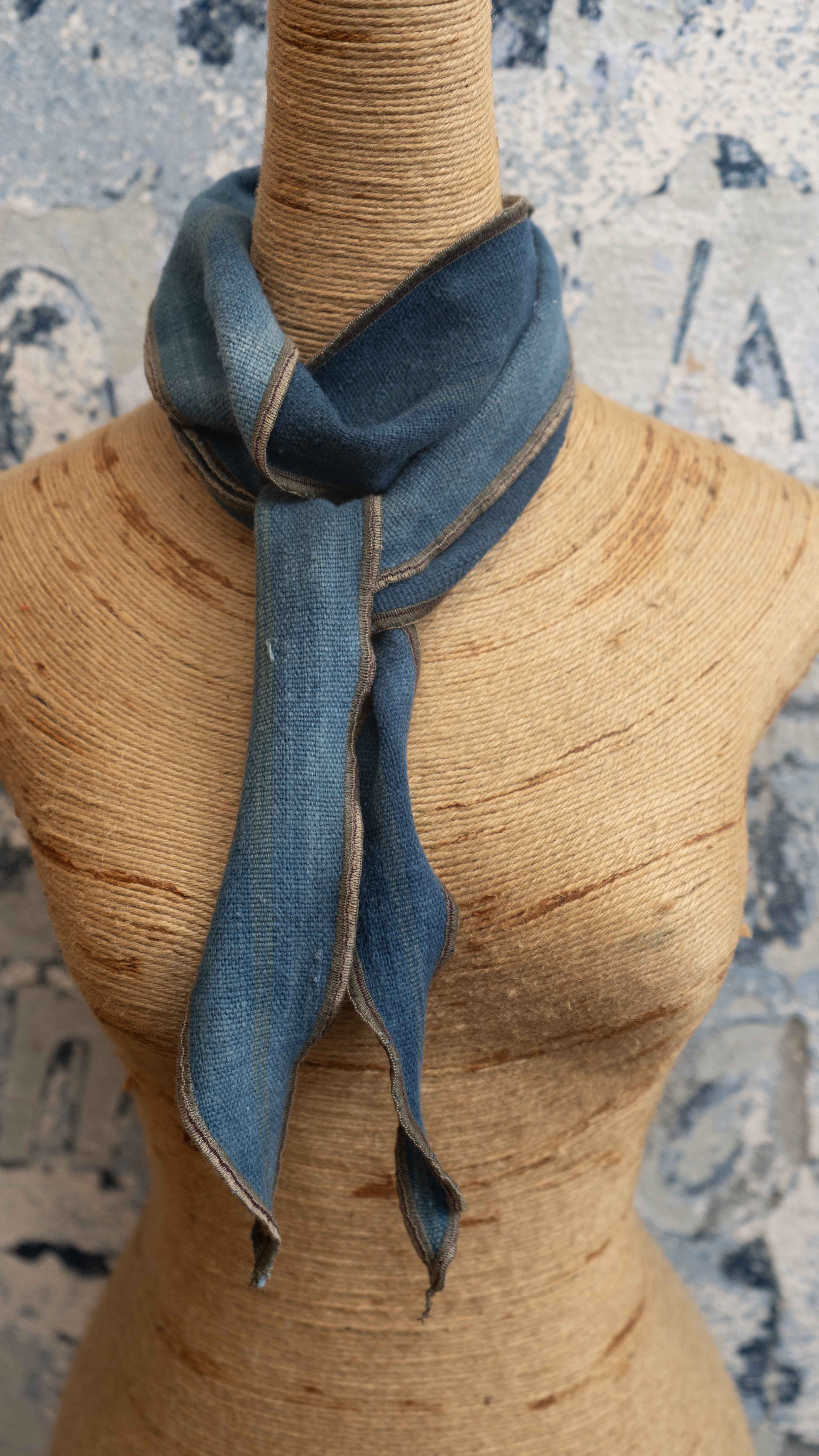 Apache Ridge Road Neck Scarf