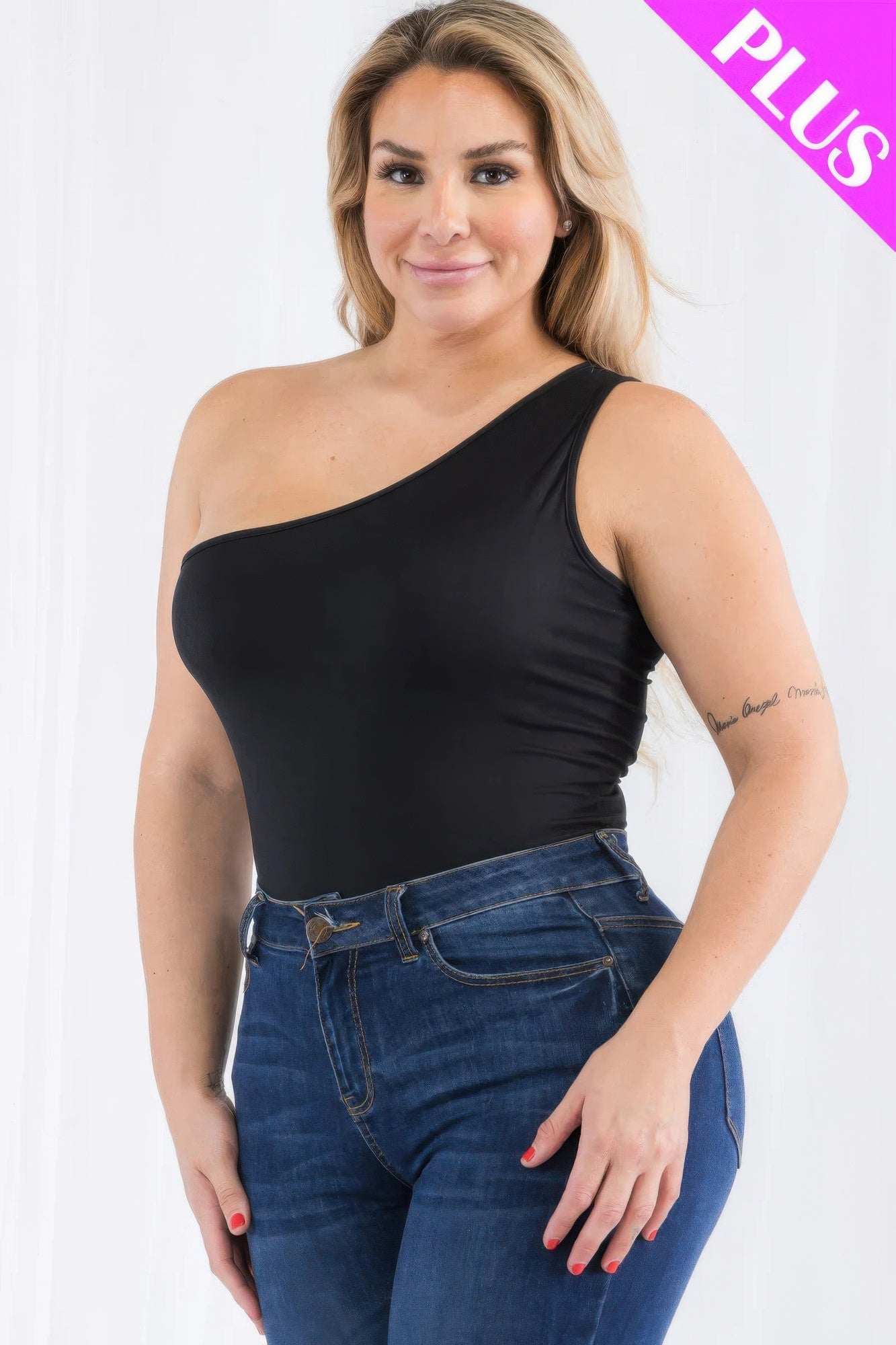 One shoulder solid casual bodysuit