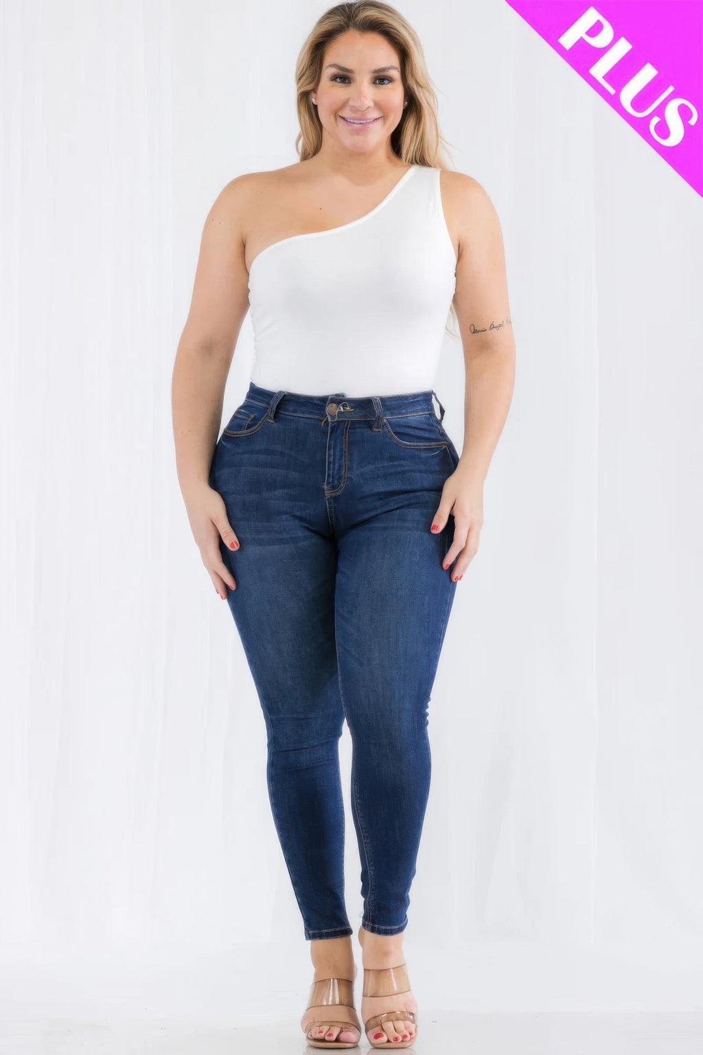 One shoulder solid casual bodysuit