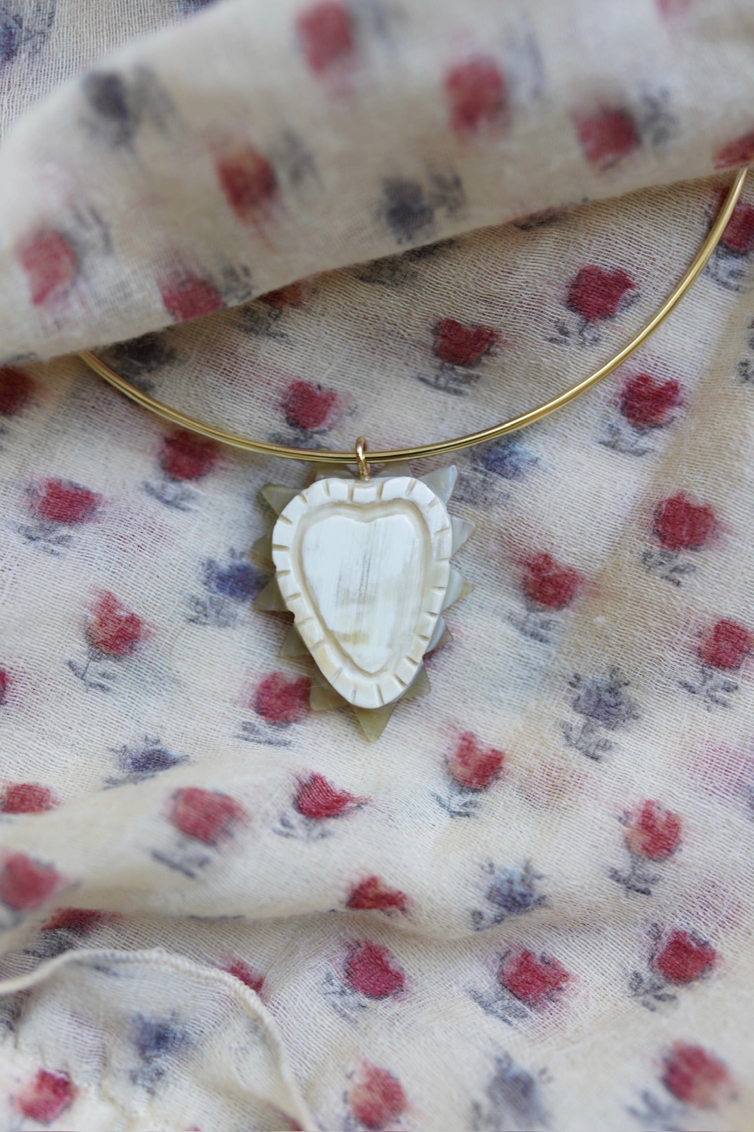 Amour Heart Horn Charm