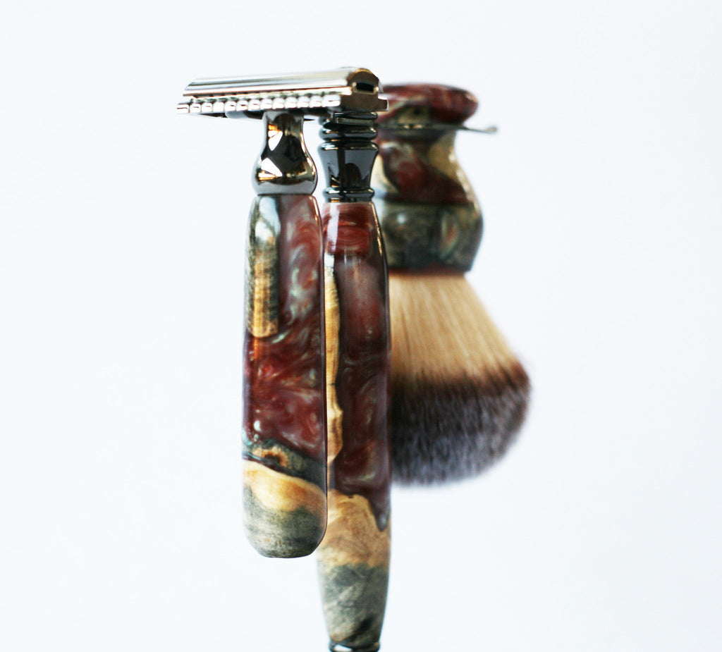Buckeye Burl Wood Hand Crafted Shave Set with 'Chameleon' Resin safety razor, 26mm lather brush and a matching shave stand.