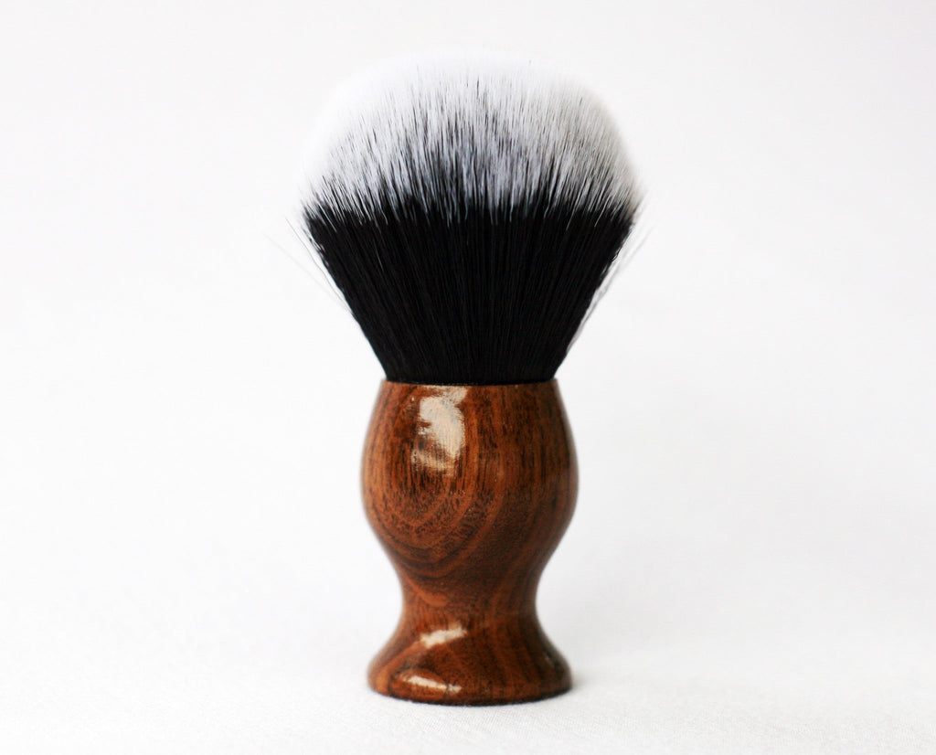 Walnut Tuxedo shave Brush