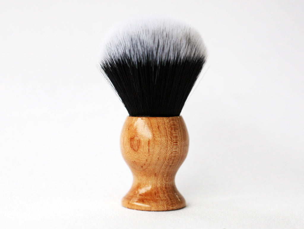 Maple Tuxedo ultra soft top strong backbone very dense shave brush