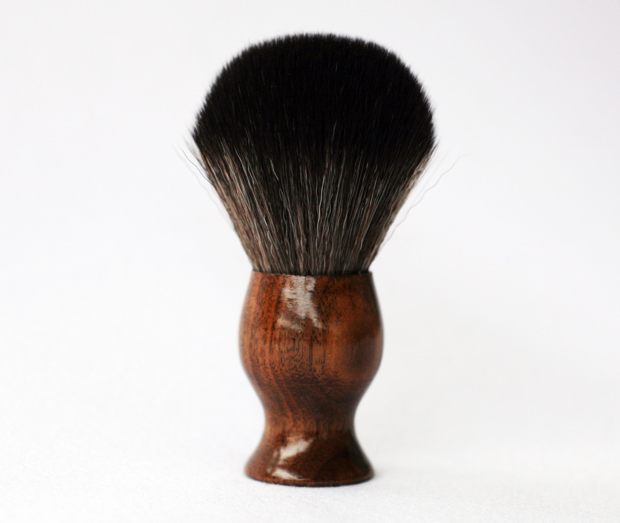 Walnut Game Changer shave Brush