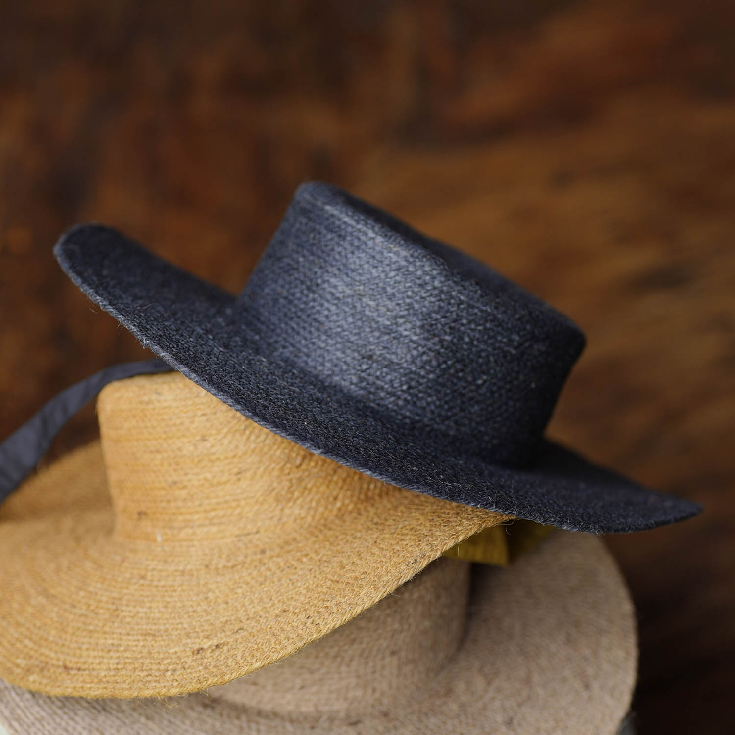 The Loli Jute Hat in Black