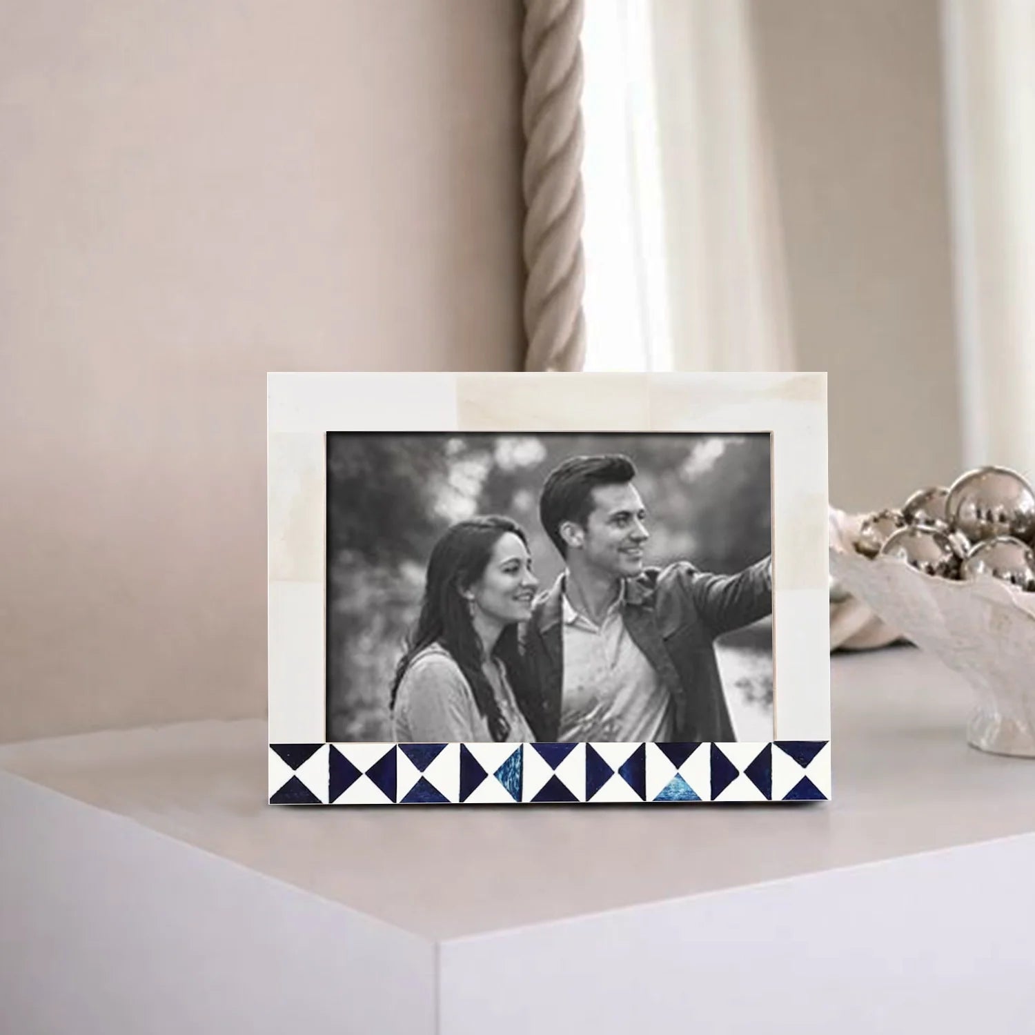 Picture Frame Indigo Mosaic Collection Bone Inlay White & Blue – 4x6 & 5x7"
