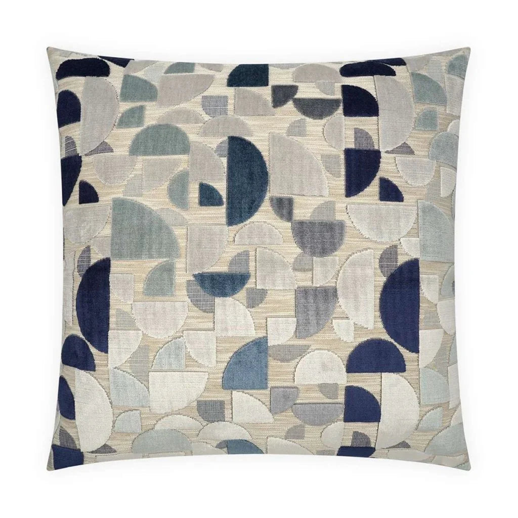 Perfect Curve Handmade Cotton Throw Pillow