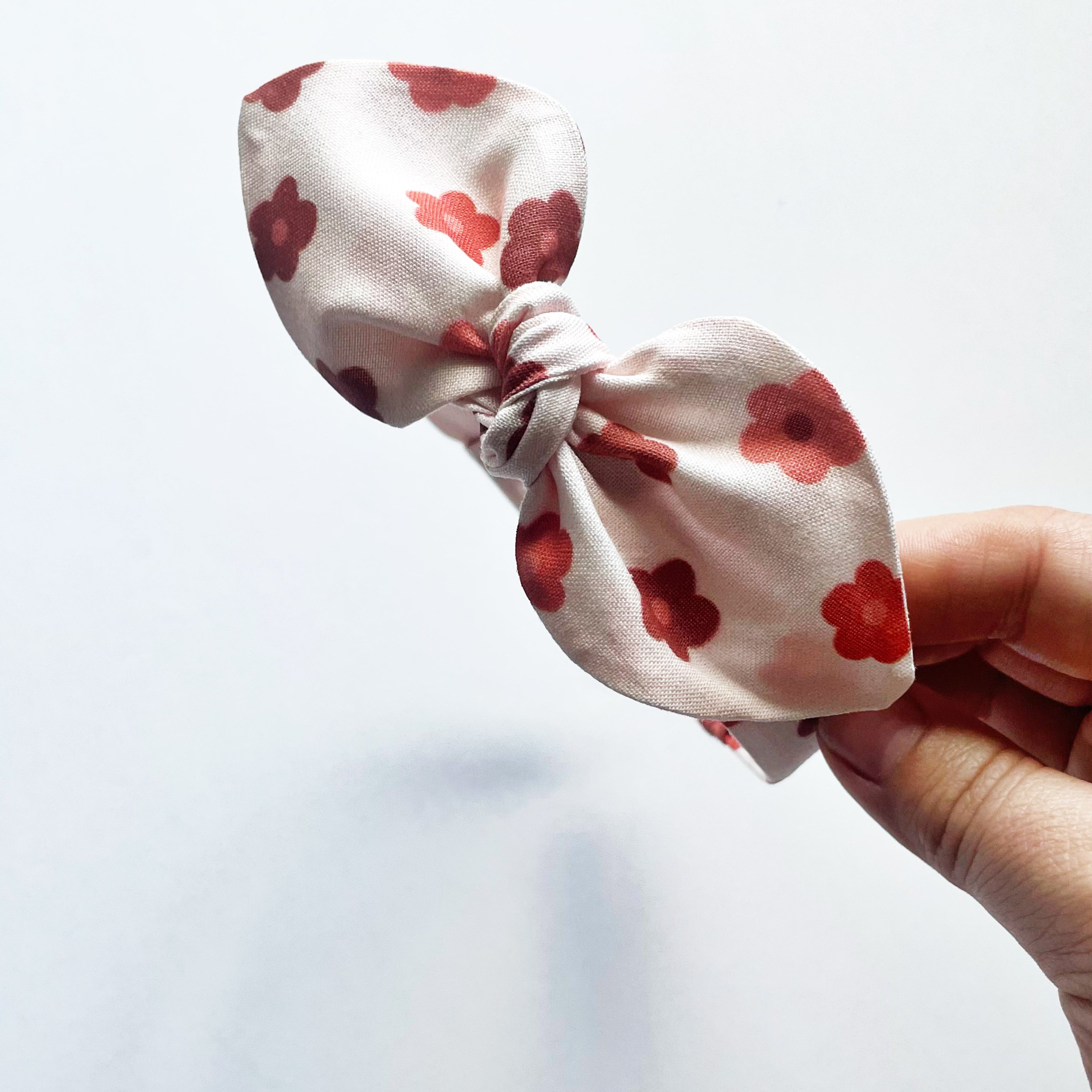 Fall Daisies on Cream Retro Top Knot Headband