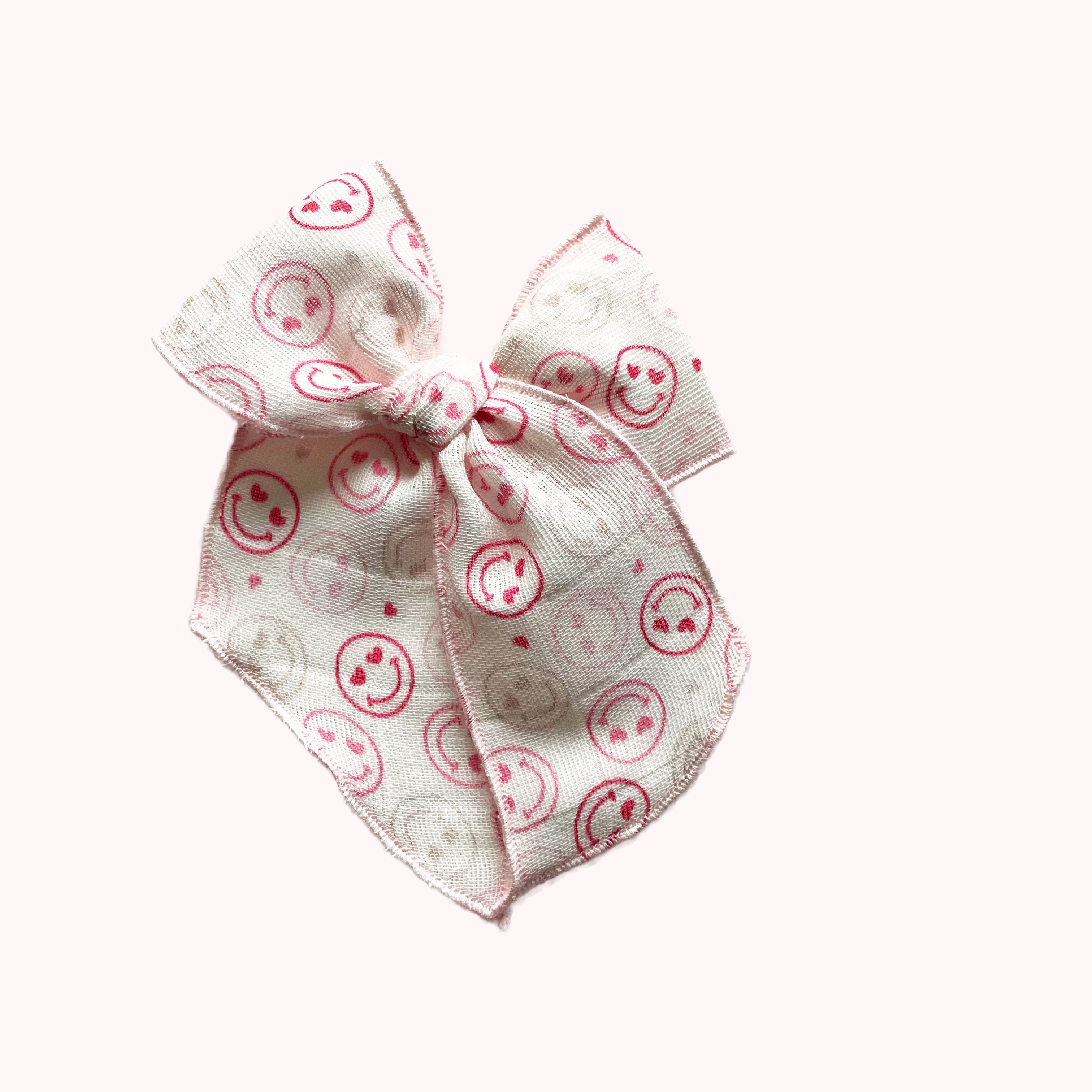 Heart Eyes Gauze Elle Bow