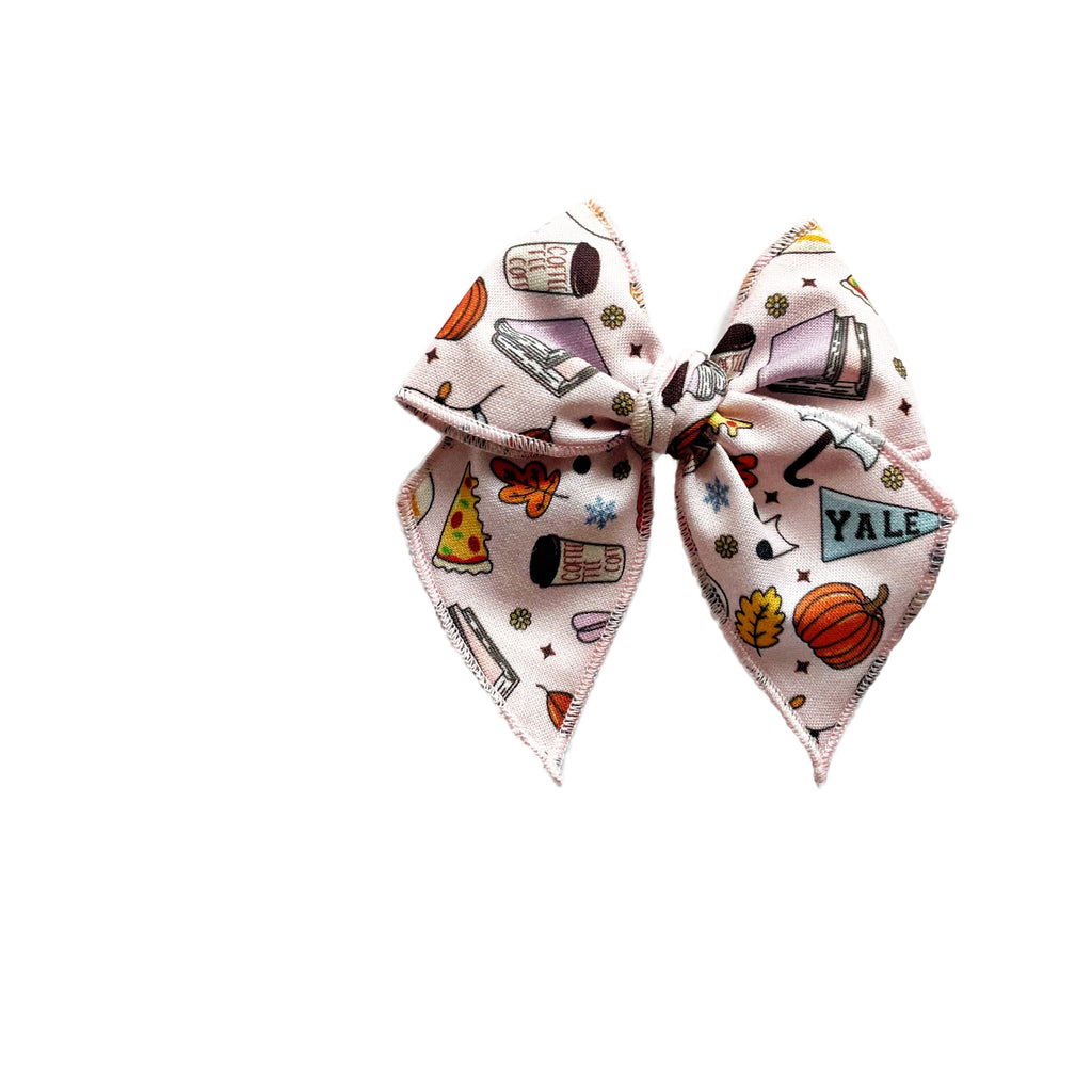 Gilmore Girls Elle Bow