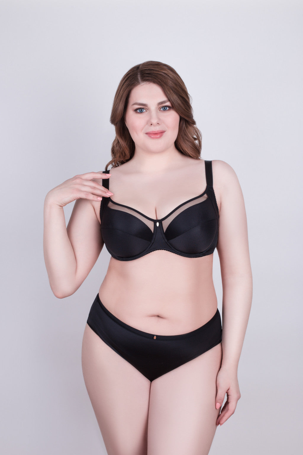 Bra Milavitsa 120150 - Underwired, Mesh Insert, Wide Straps