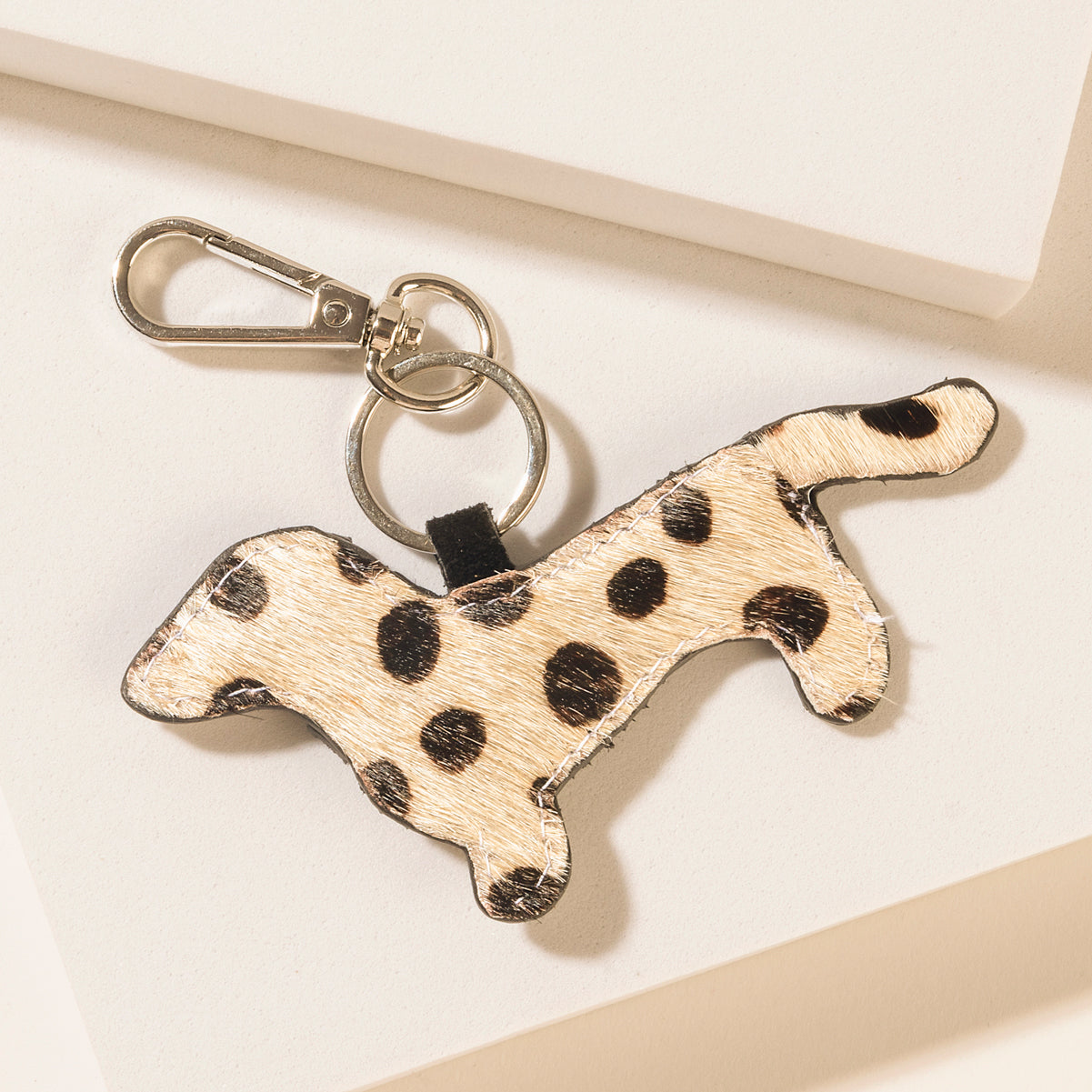 Myra Pawprint Love Keychain in Terra Hide