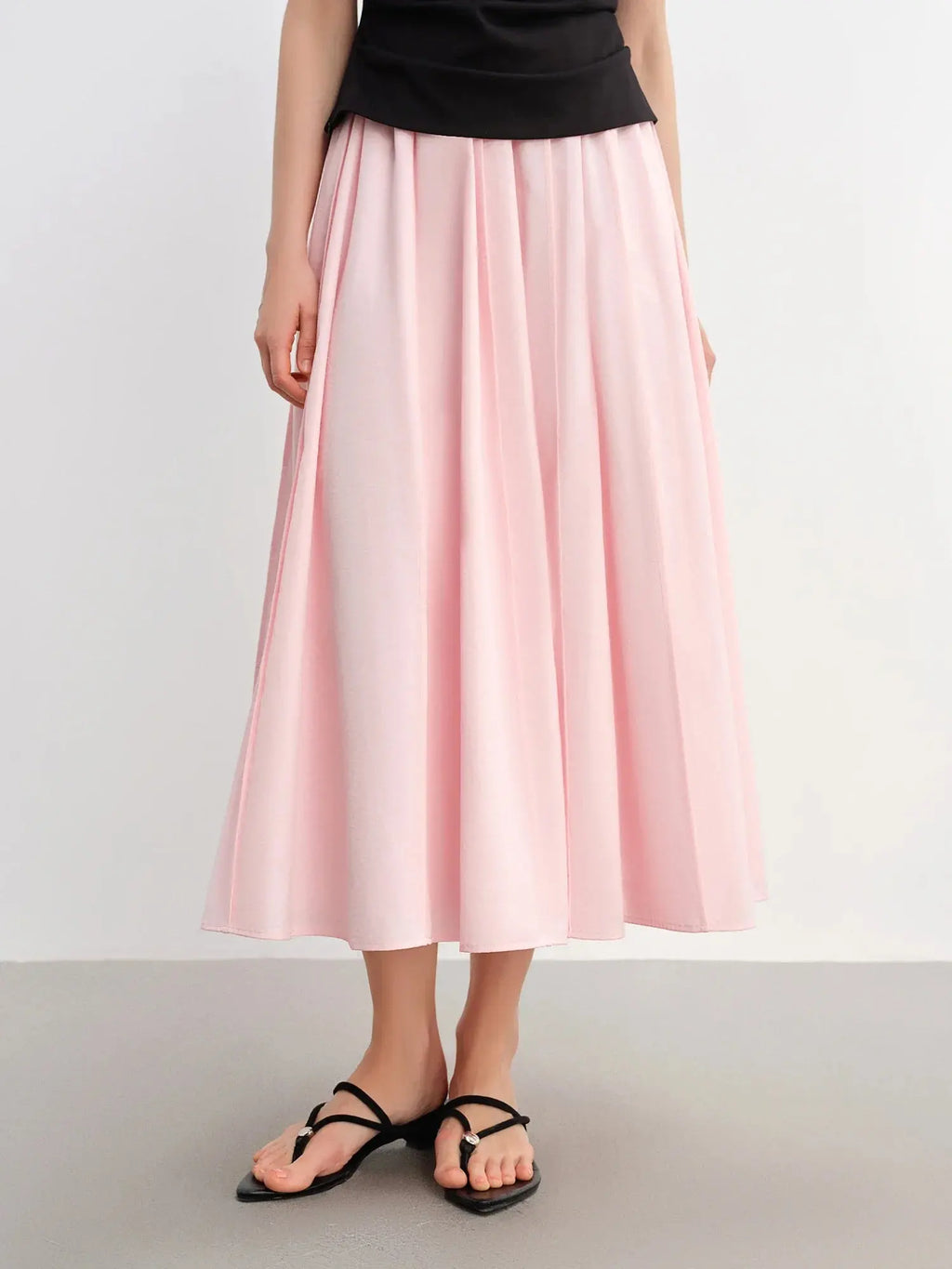 Long Pleated Slimming Skirt