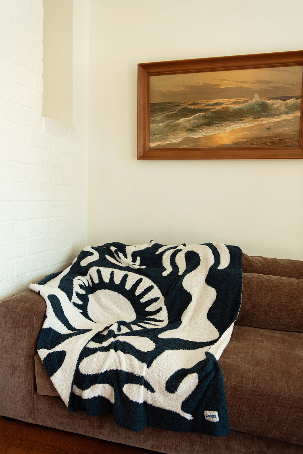 Paradise Plush Throw - Pacific Blue