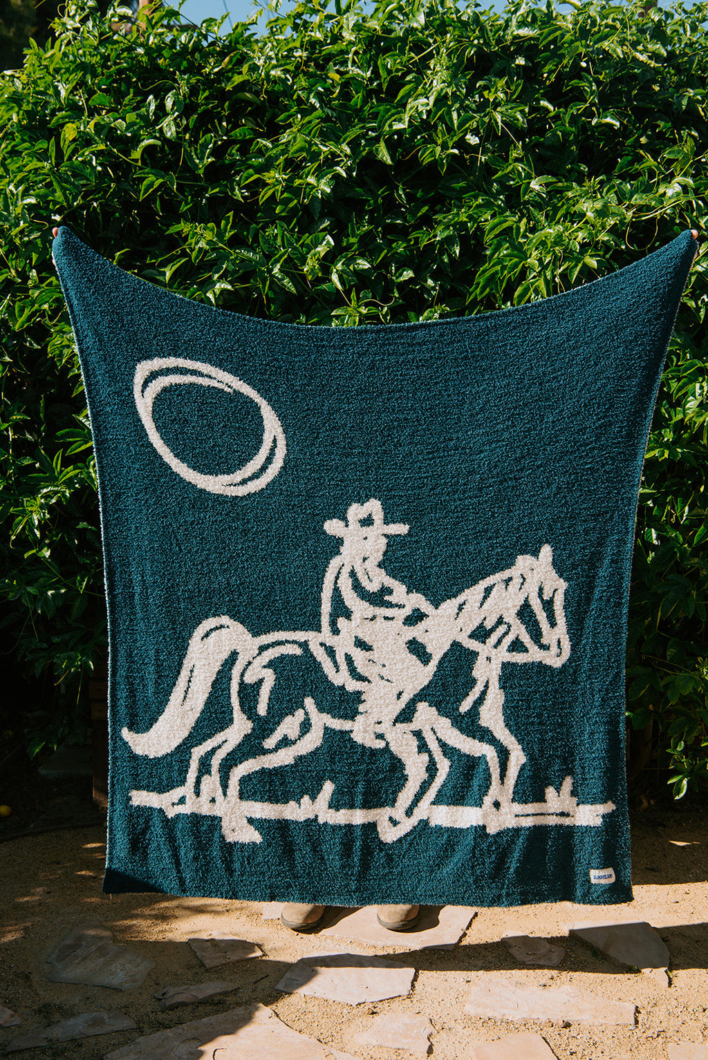Drifter Plush Throw - Malibu Blue