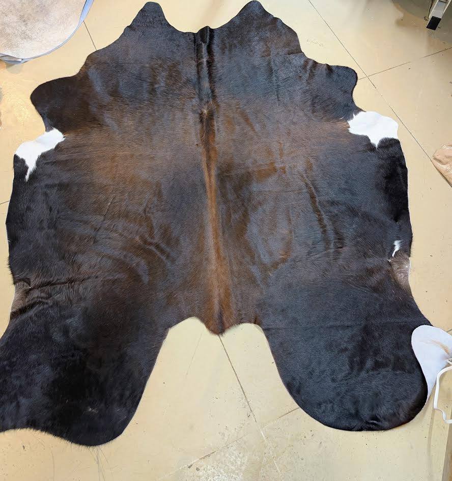 #2 Grade Full-Size Cowhides – Perfect for Crafts, DIY, & Western Projects