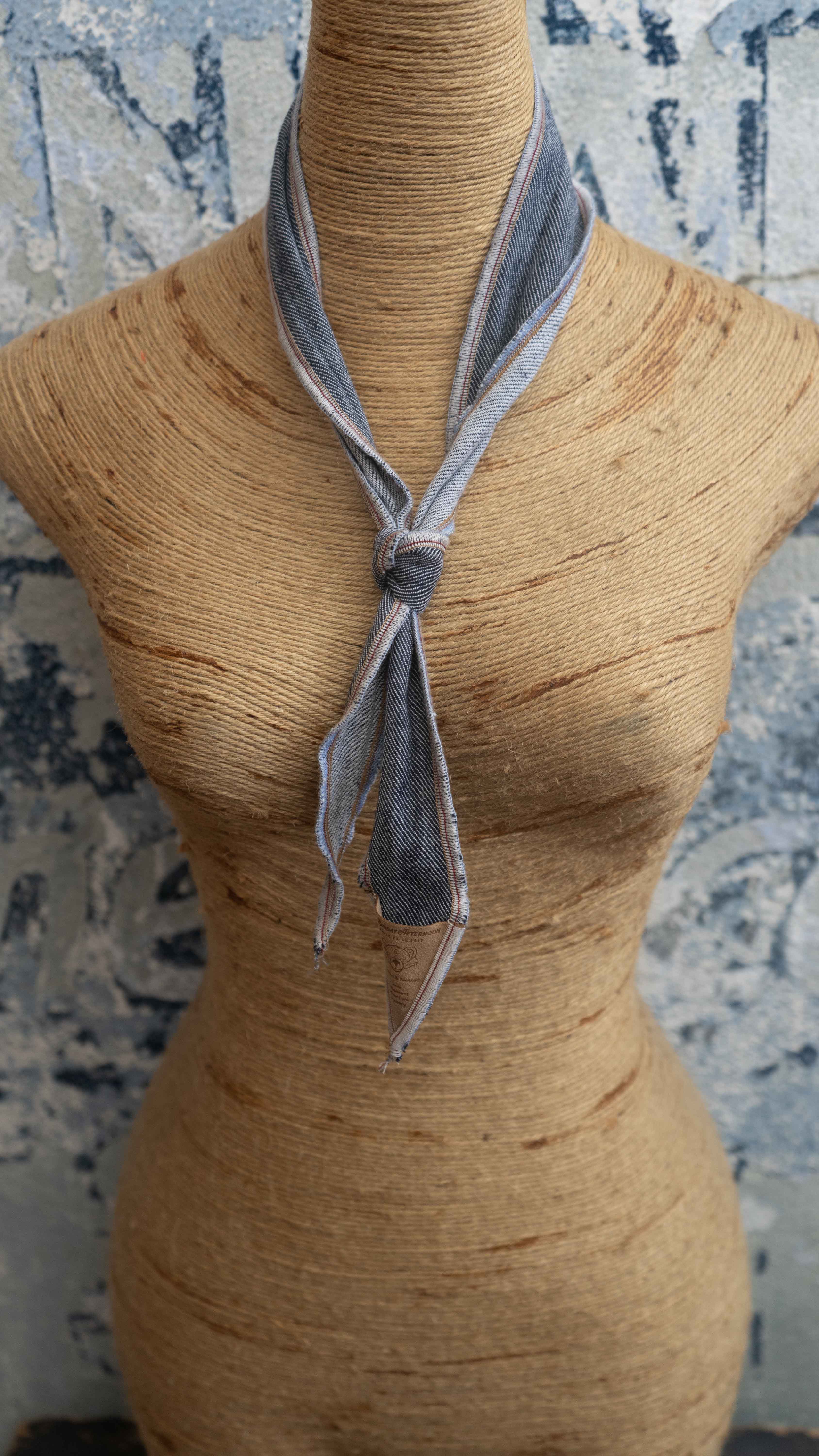Tennis Tie Break Neck Scarf