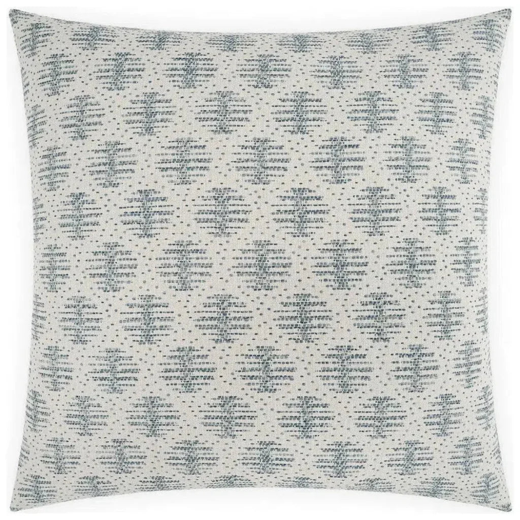 Winner Storm Off-White Throw Pillow Insert