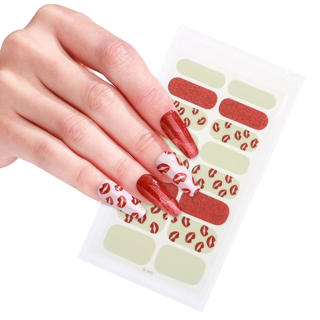 Kiss Me Gel Nails