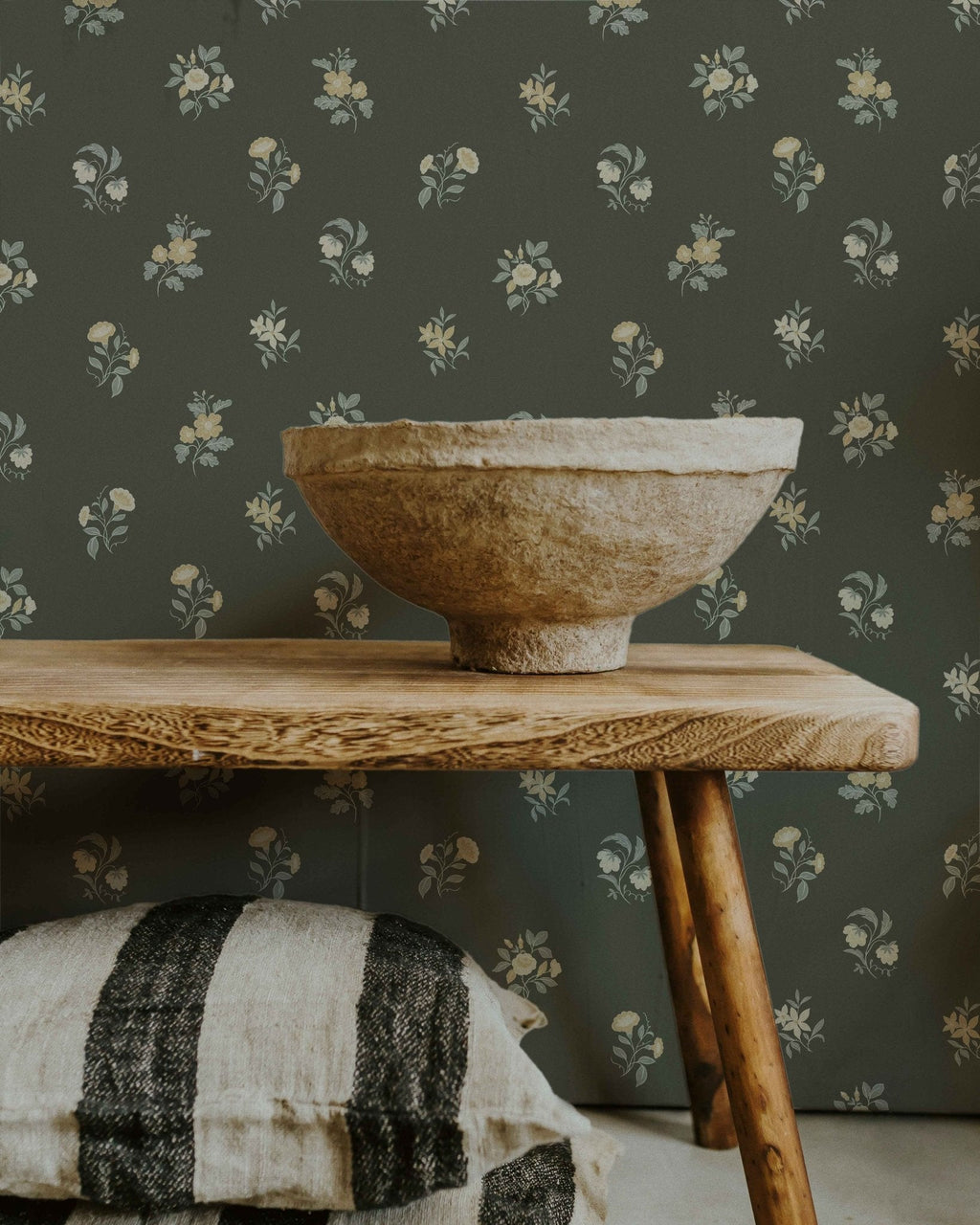 Ashthorn Wallpaper Vintage Vogue