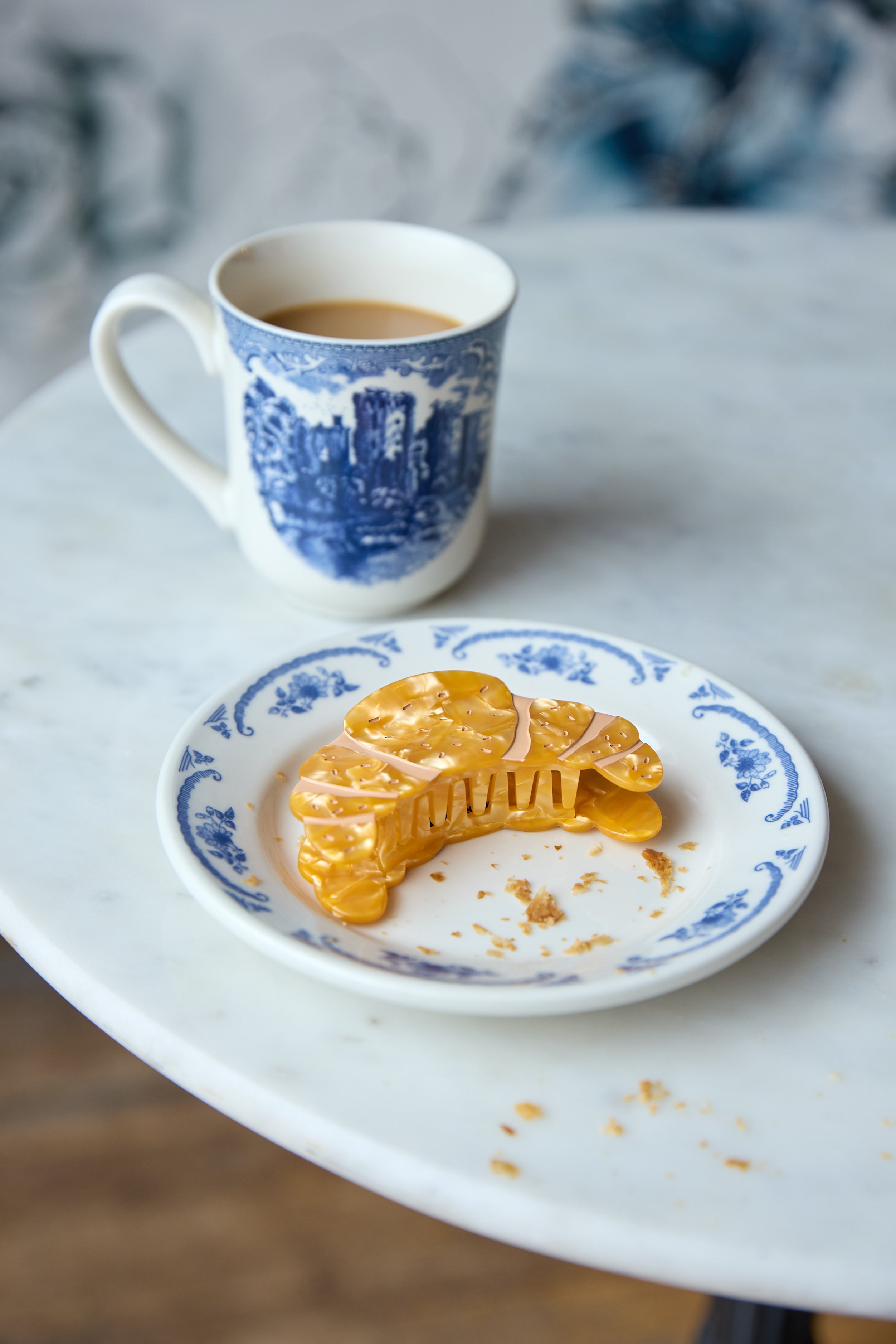 le croissant hair clip