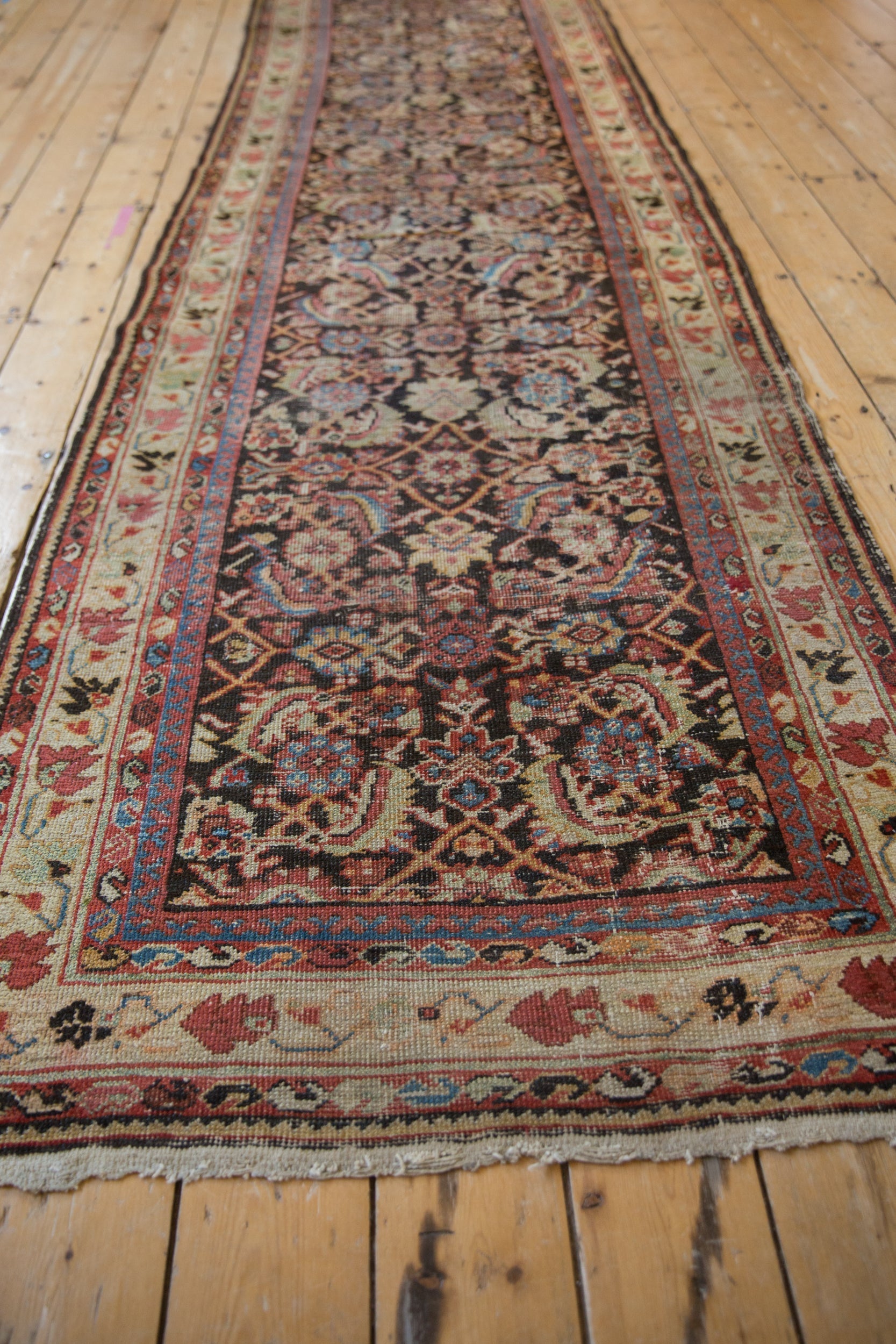 3.5x13 Vintage Mahal Rug Runner