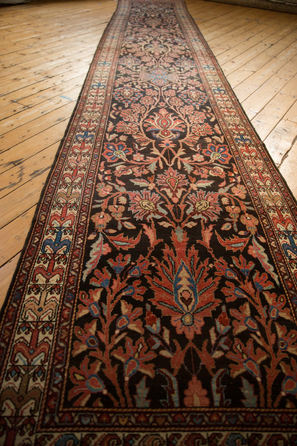 3.5x18.5 Vintage Malayer Rug Runner