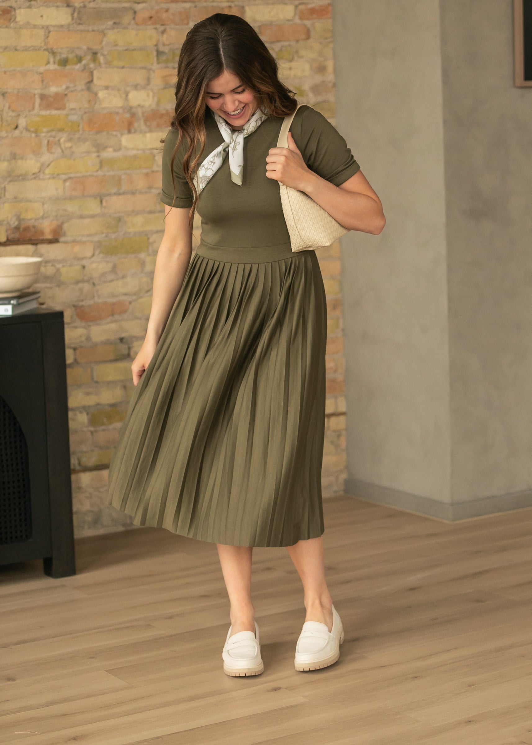 Emersyn Olive - Dress
