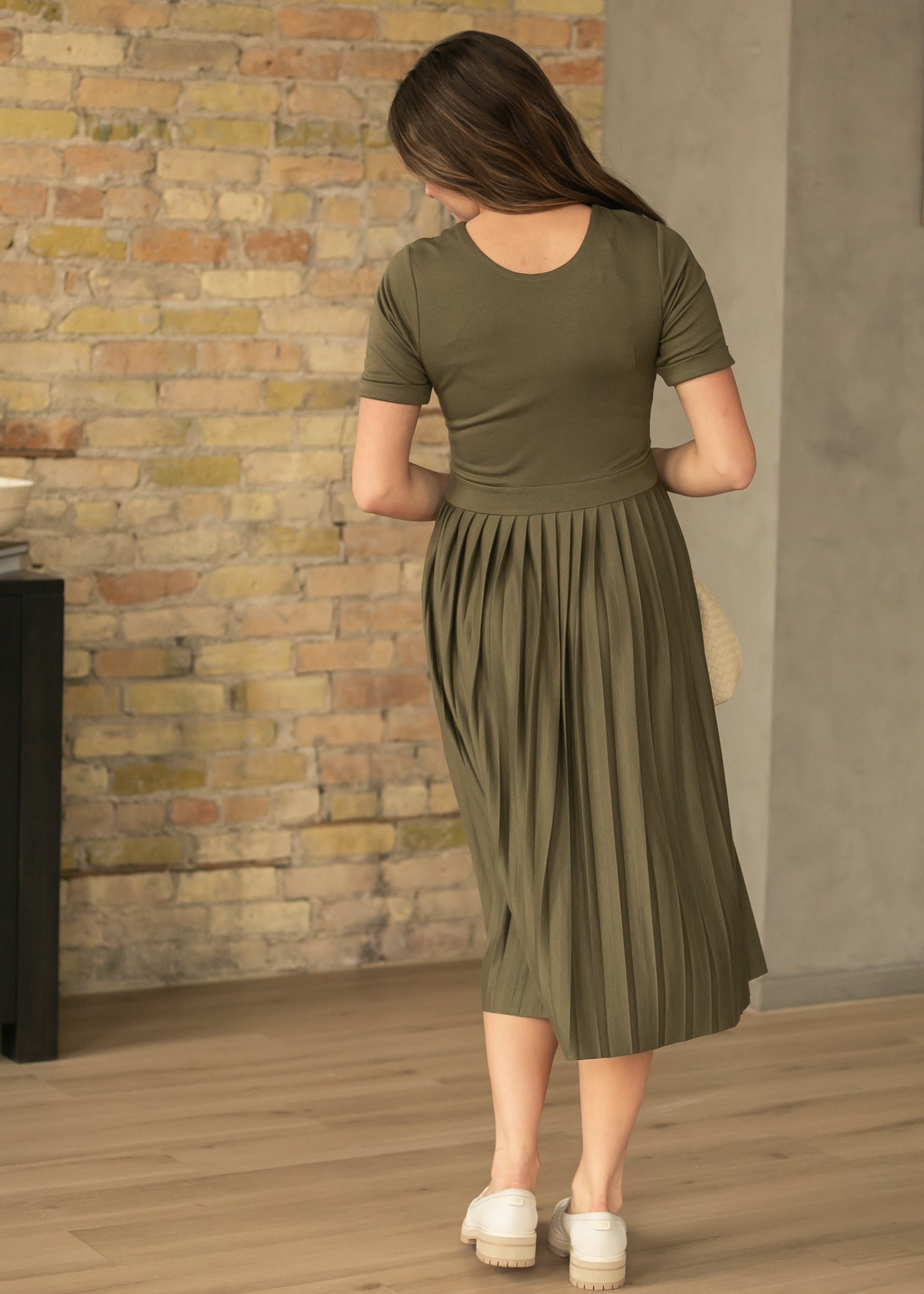 Emersyn Olive - Dress