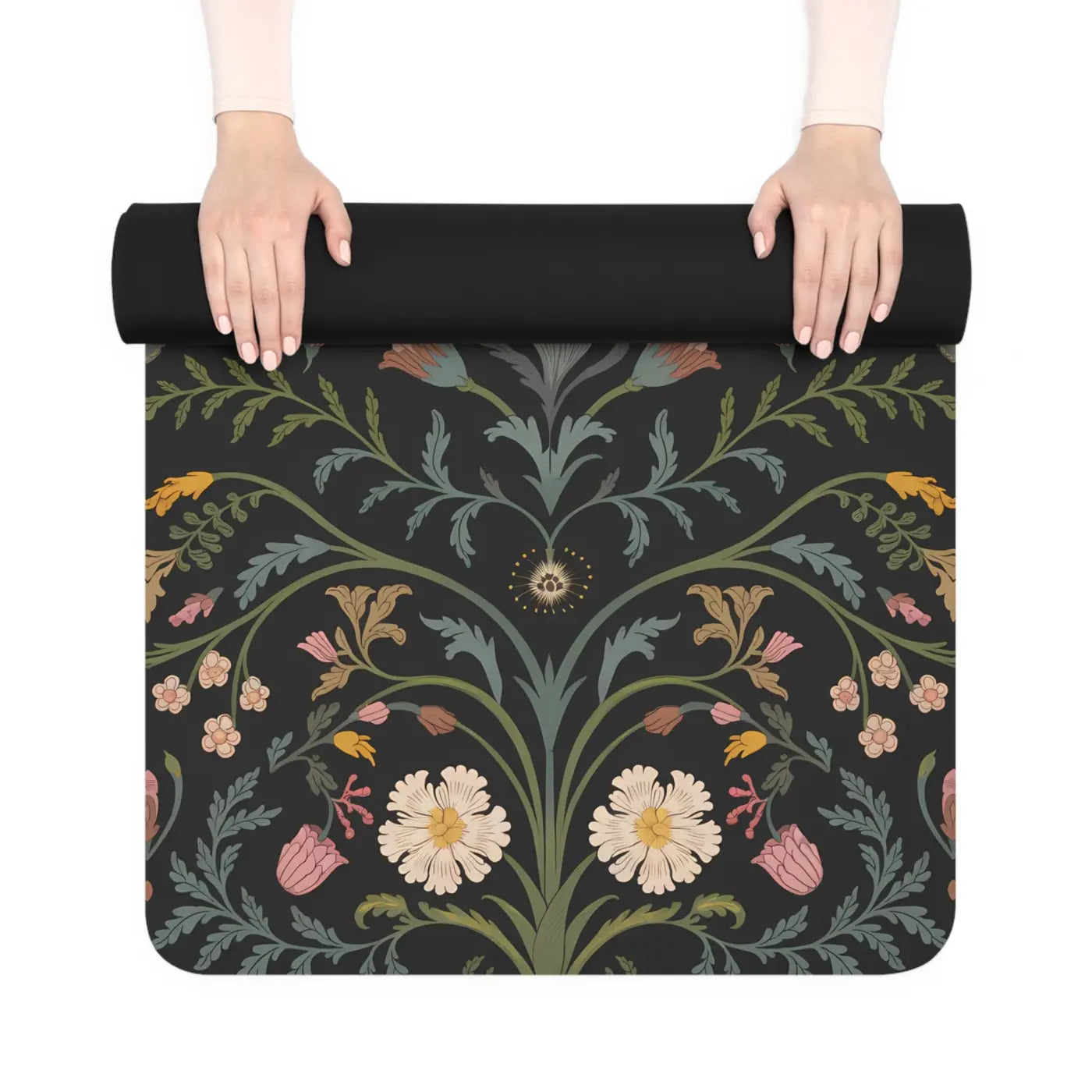 Vibrant Floral Rubber Yoga Mat - Ornate Pattern - Dipaliz