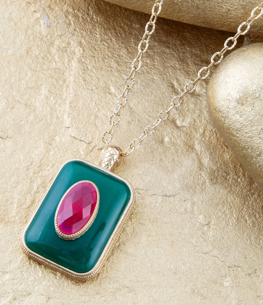 Green Onyx Stacked Red Quartz Golden Pendant Necklace