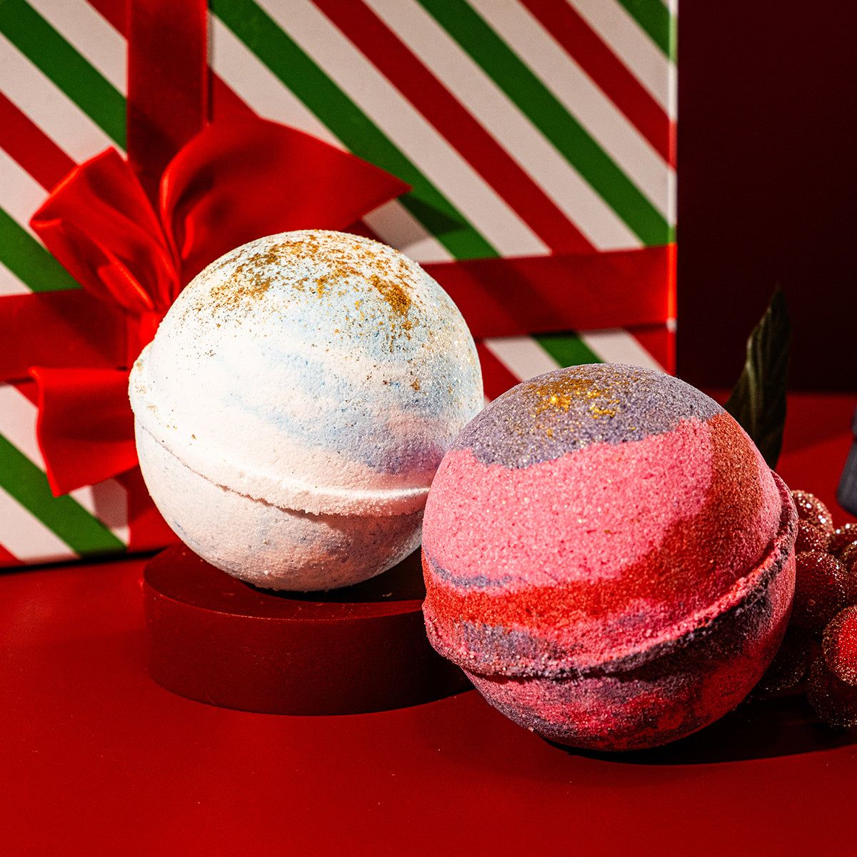 Winter Air 10oz Mystery Jewelry Bath Bomb