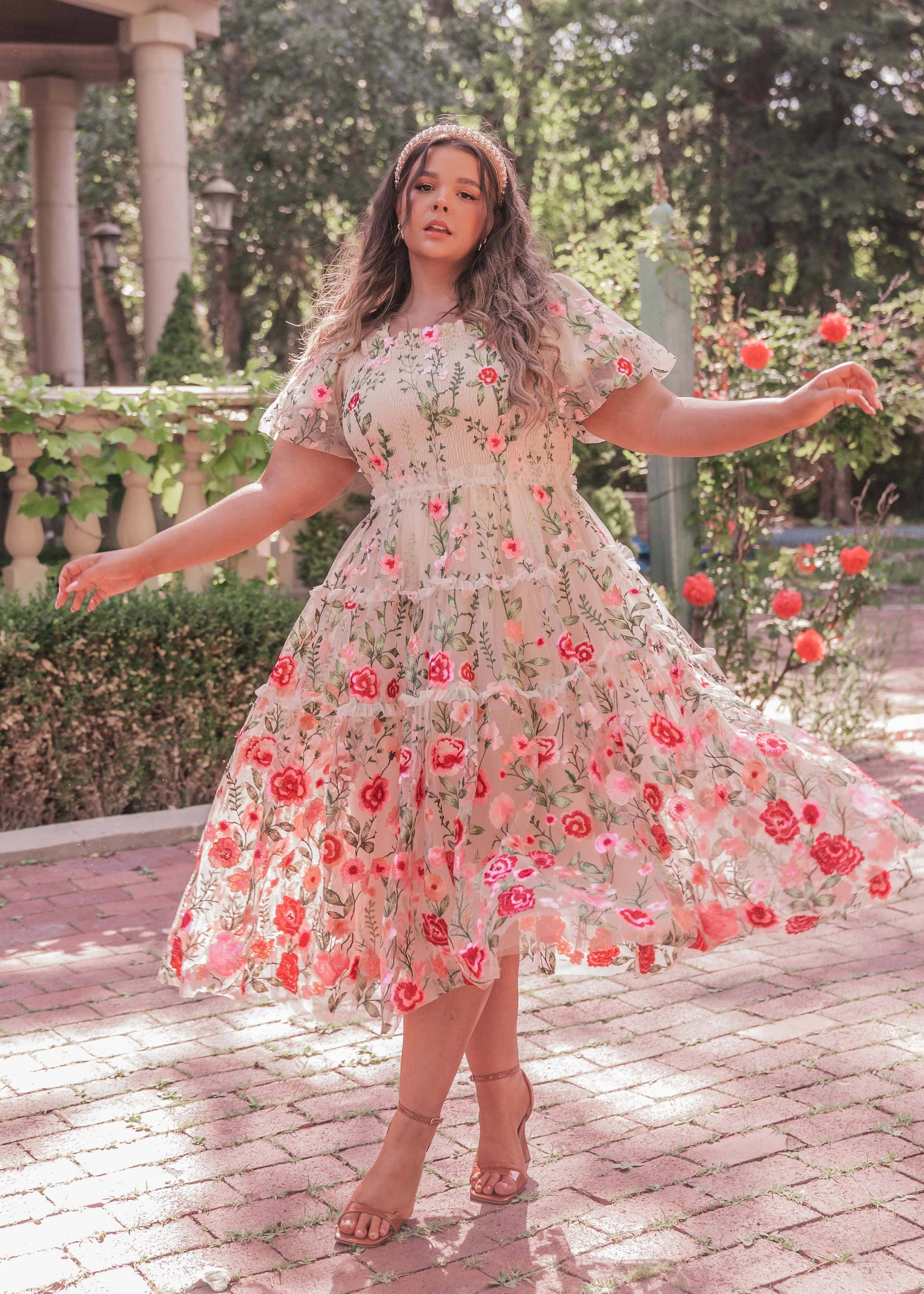 Rose Dress Midi - Cream