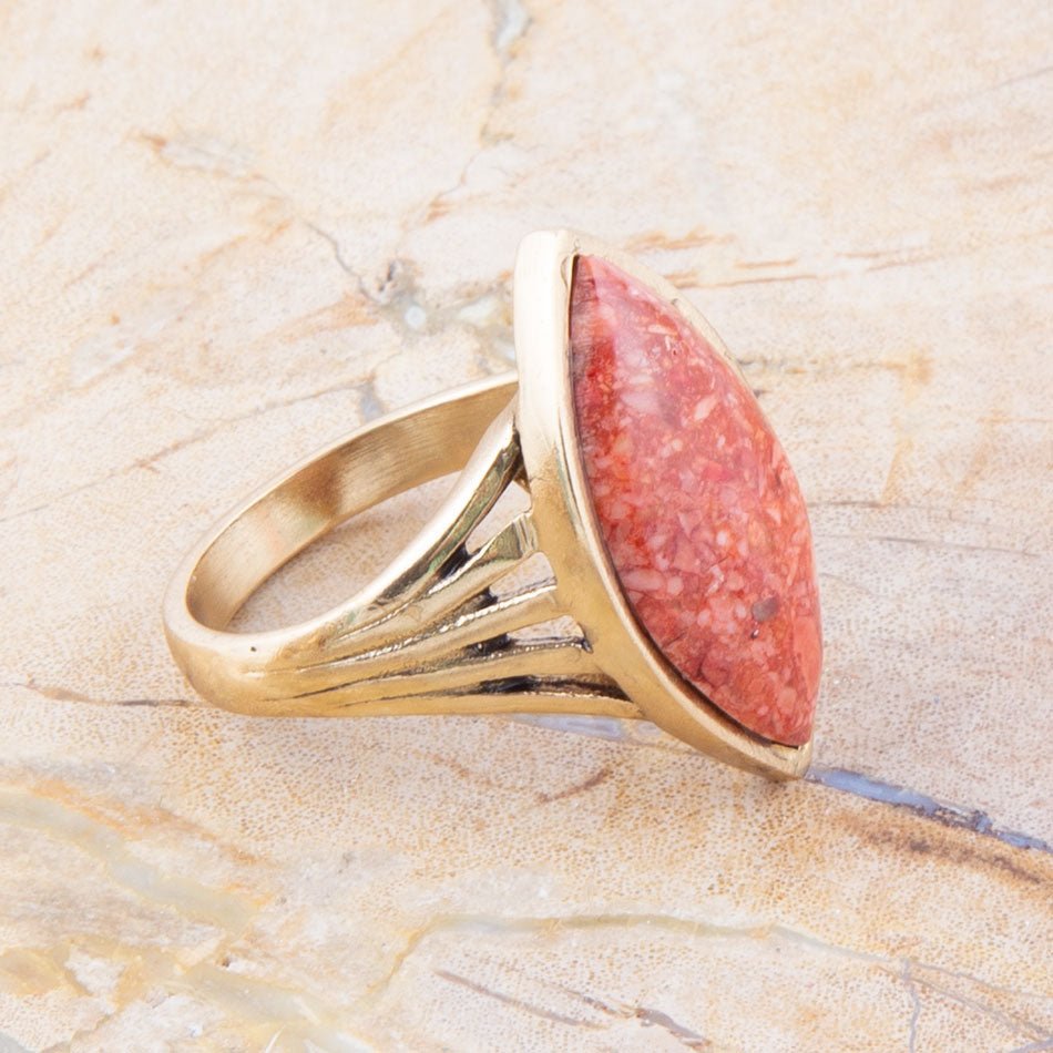 Spark Orange Sponge Coral Golden Ring