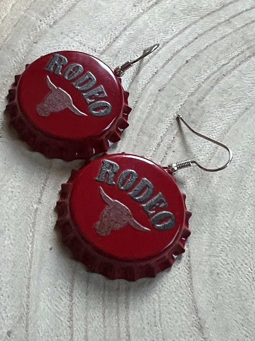Rodeo Steer Head Beer Cap Fashion Earrings