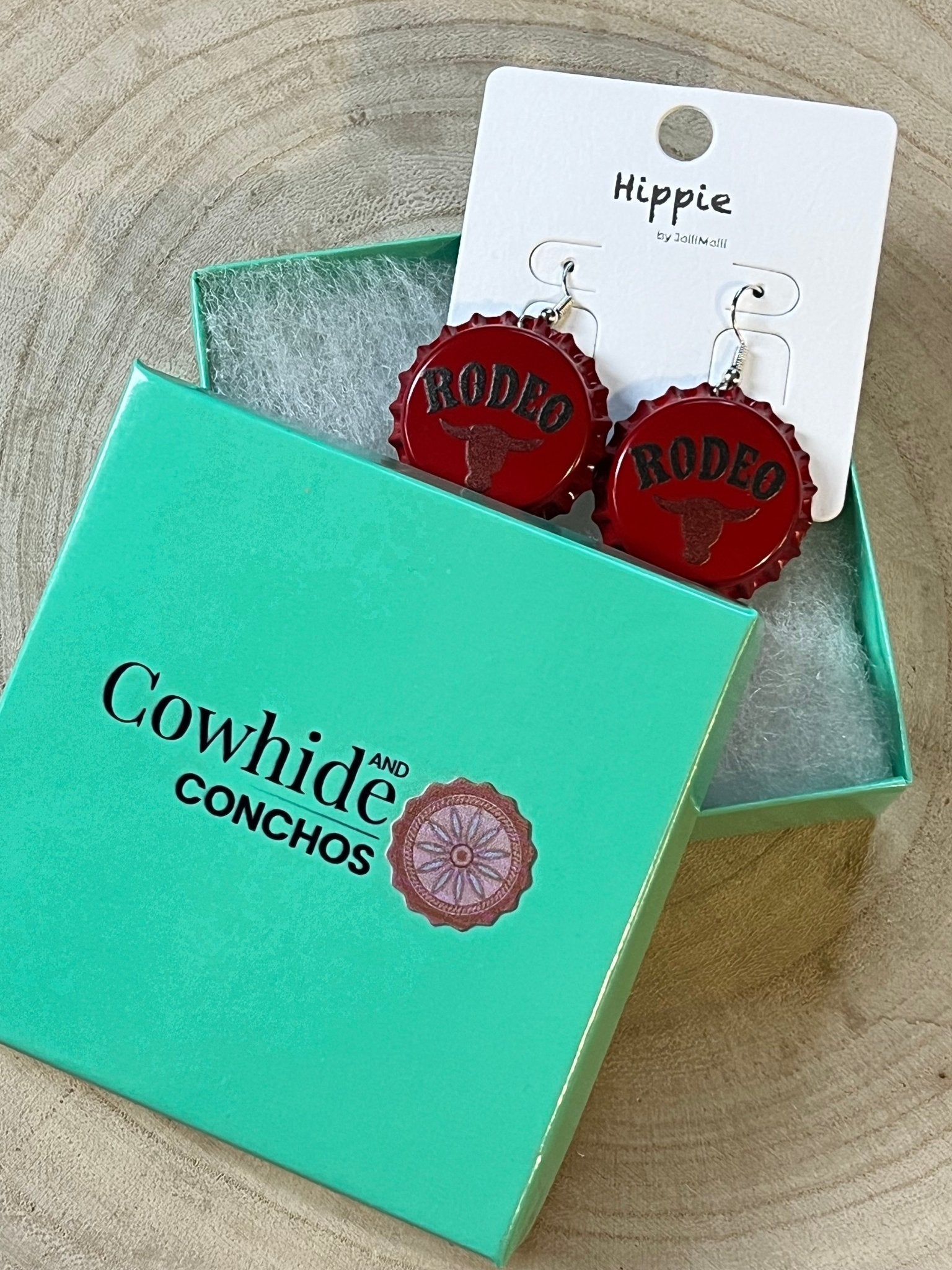 Rodeo Steer Head Beer Cap Fashion Earrings