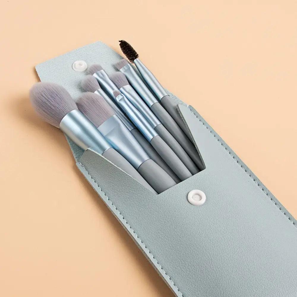 8Pcs Mini Travel Portable Soft Makeup Brushes