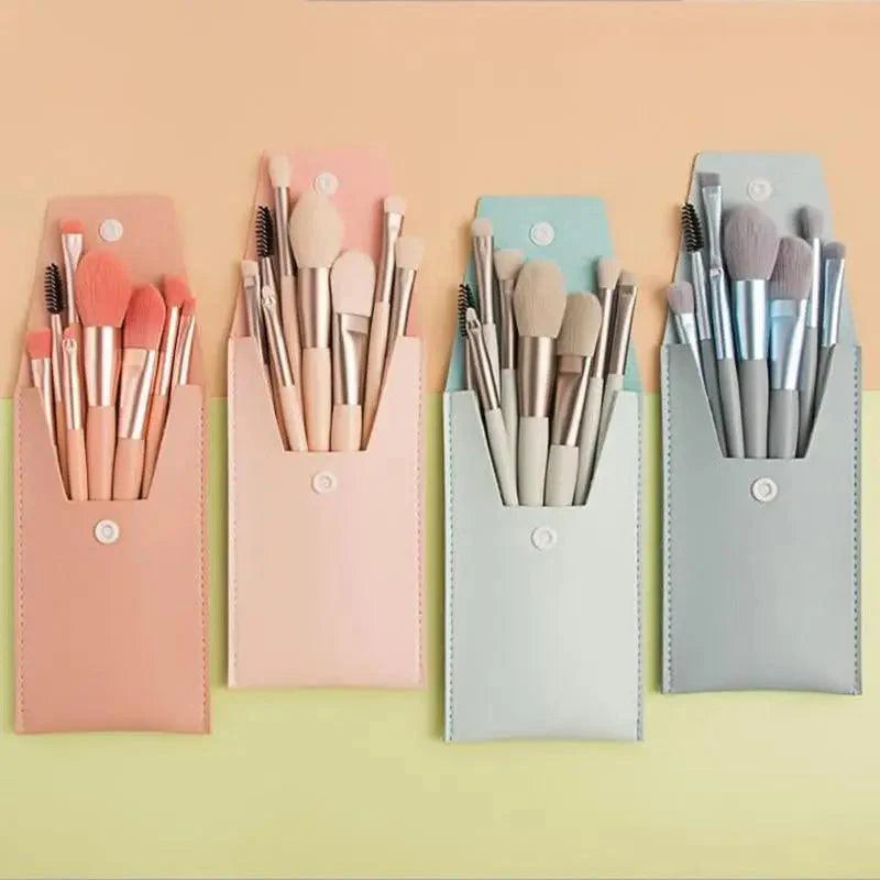 8Pcs Mini Travel Portable Soft Makeup Brushes