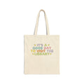 Tote: A Good Day to Visit the Library