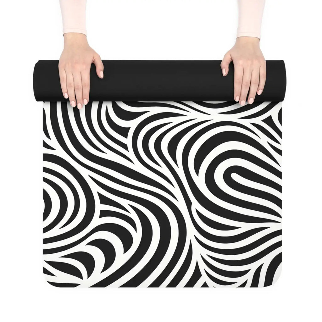 Trendy Rubber Yoga Mat - Modern White Edge Design - Dipaliz