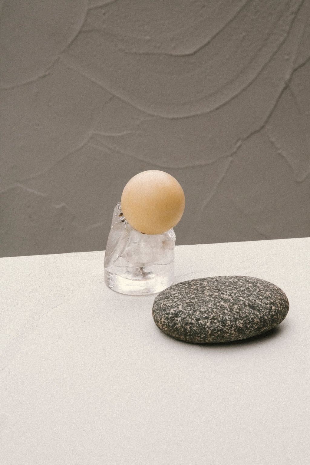 Vetiver Sphere Soap – Grounding & Earthy Aromatic Cleanser
