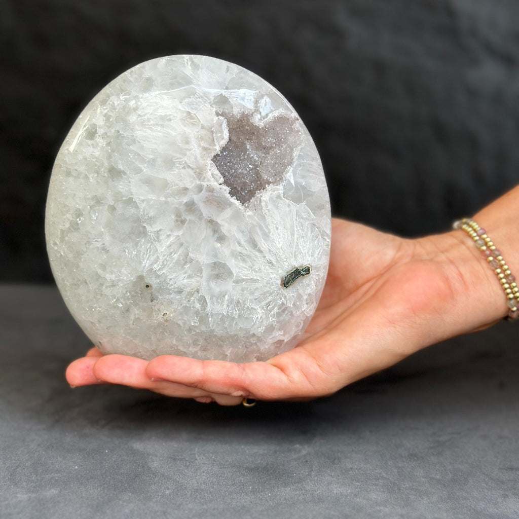White quartz crystal, Semi precious stone